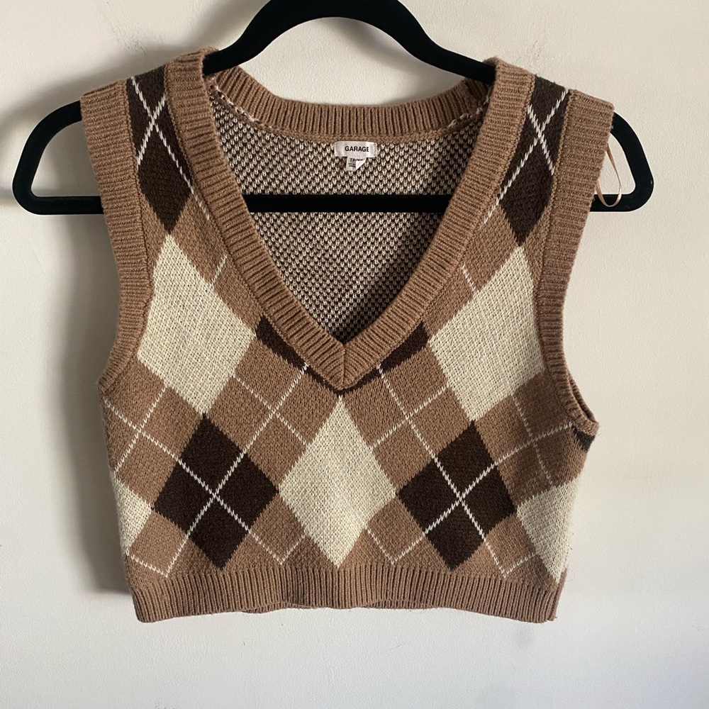 Garage Women's V-Neck Cropped Argyle Sweater Vest 90's Y2K